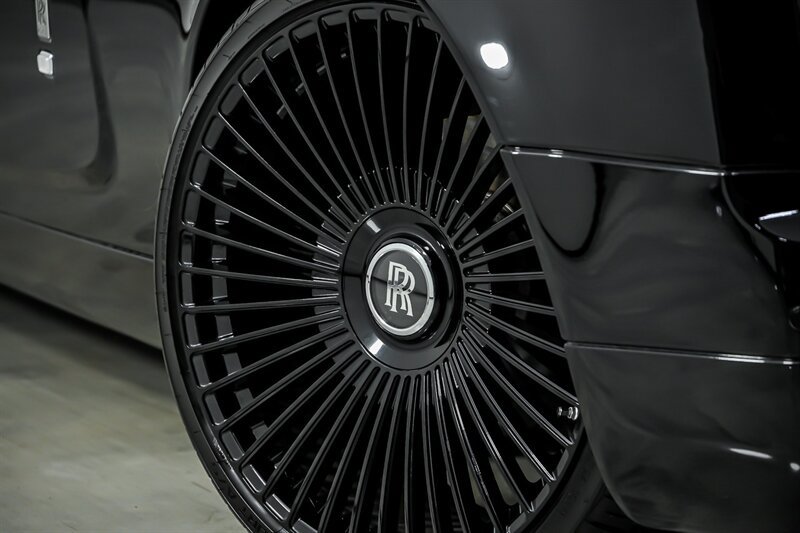 Used 2008 Rolls-Royce Phantom Drophead Coupe RWD image 4
