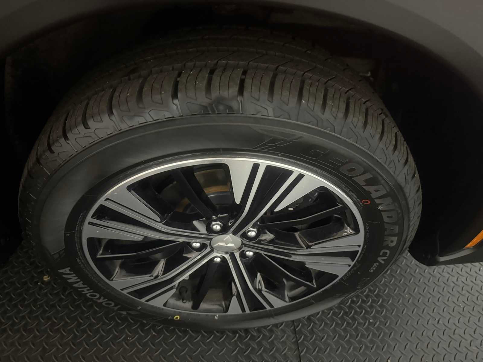 Used 2022 Mitsubishi Eclipse Cross SE image 12