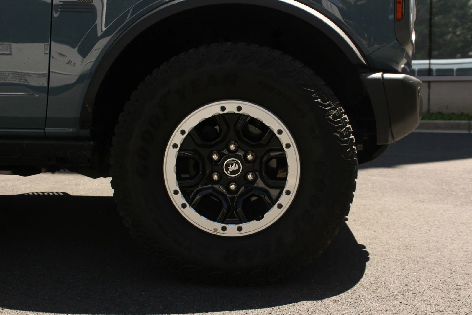 Used 2022 Ford Bronco Badlands w/ Sasquatch Package AWD/4WD image 4