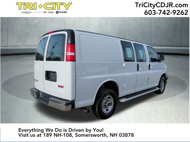 Used 2024 GMC Savana 2500 w/ Driver Convenience Package image 5