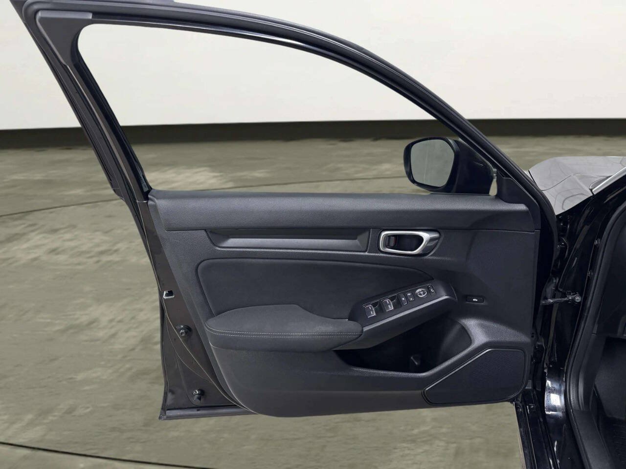 Used 2023 Honda Civic Sport image 13