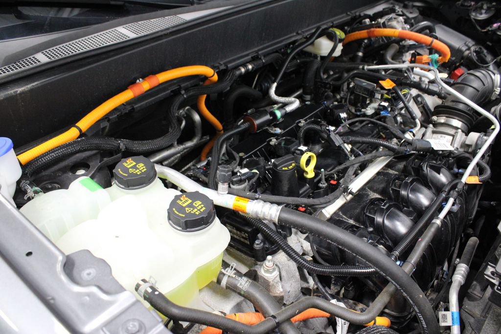 Certified 2023 Ford Maverick Lariat FWD image 14