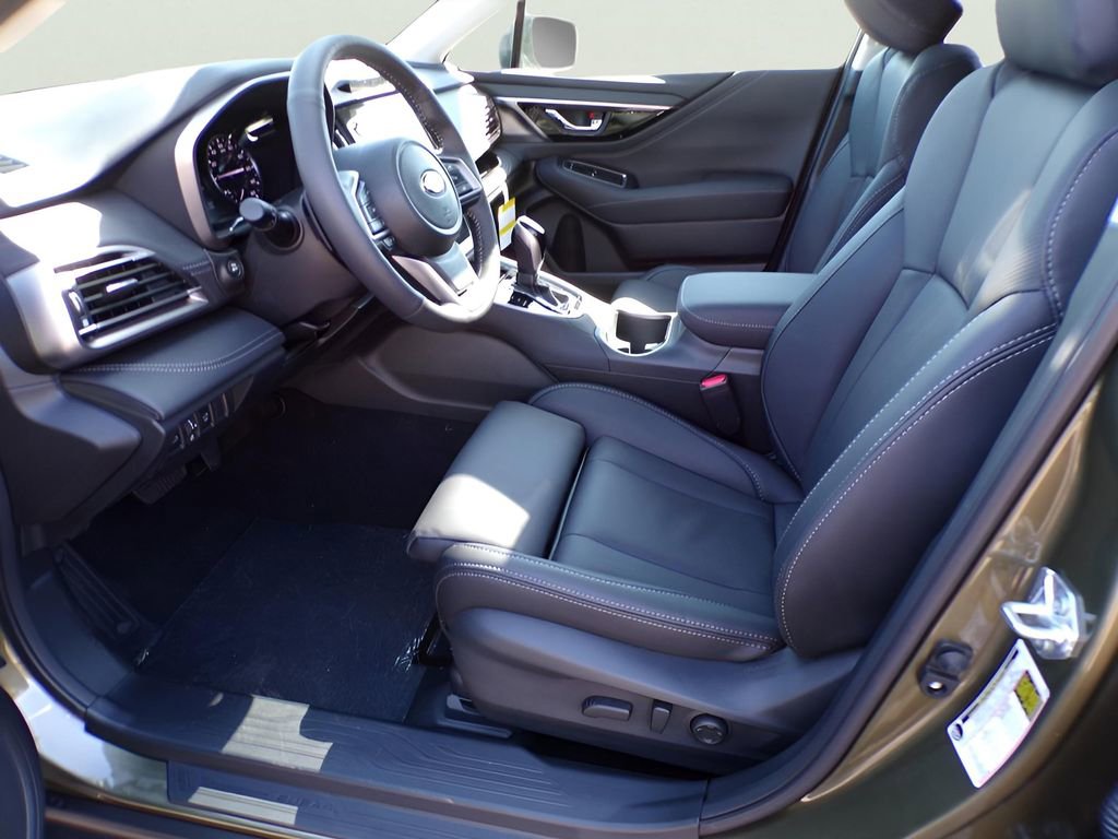 Certified 2025 Subaru Outback Limited AWD/4WD image 19
