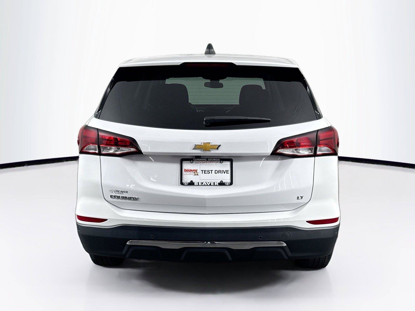 Used 2024 Chevrolet Equinox LT w/ LPO, Floor Liner Package FWD image 10