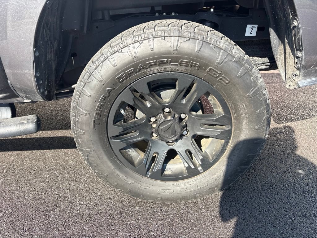 Used 2022 Toyota Tacoma SR w/ SR Convenience Package RWD image 20