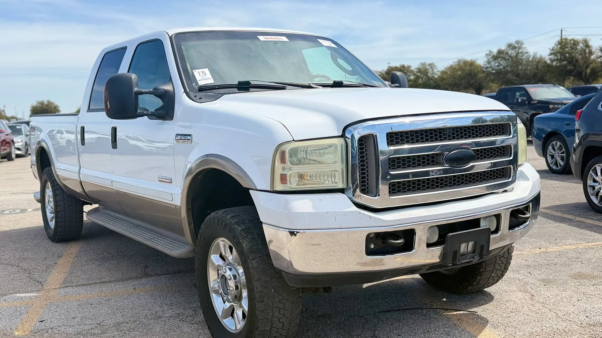 Used 2007 Ford F250 Lariat image 3