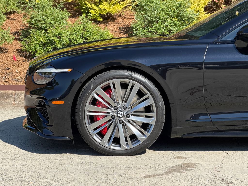 Used 2025 Bentley Continental GT Speed image 13