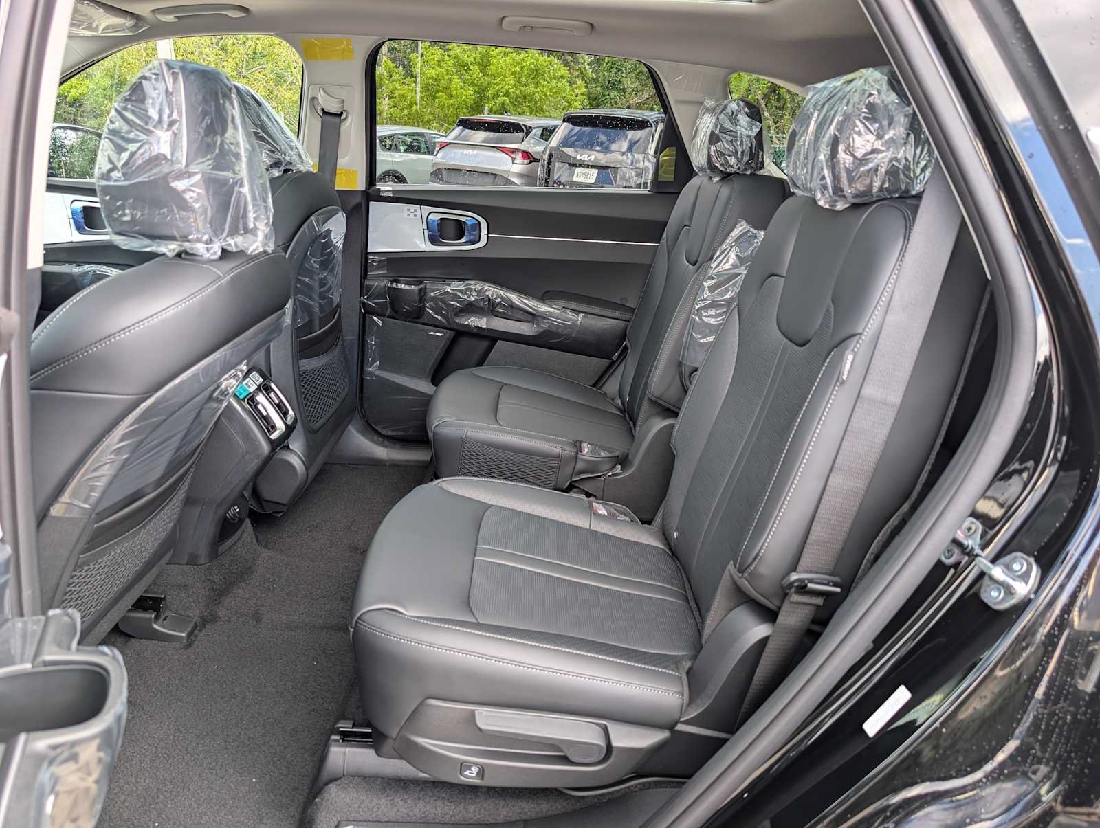 New 2026 Kia Sorento EX AWD/4WD image 18