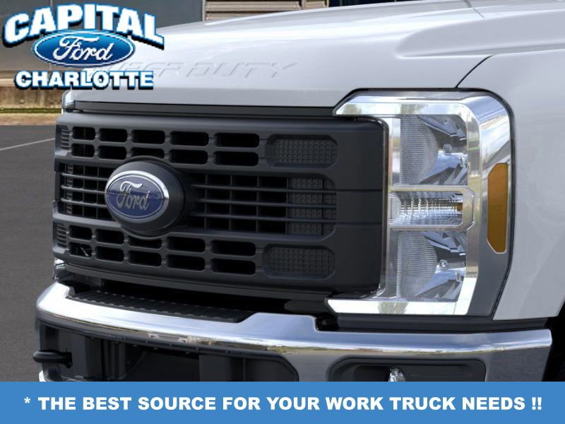 New 2026 Ford F250 XL w/ XL Chrome Package image 17