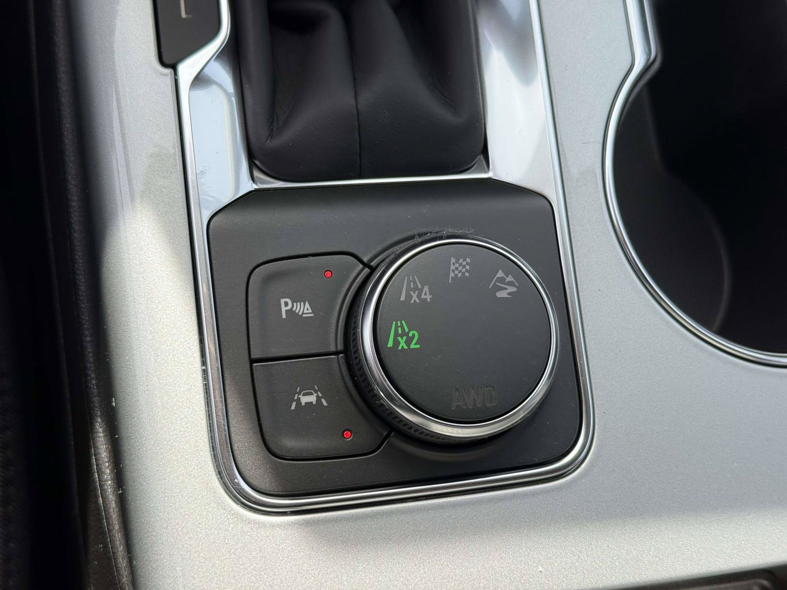New 2026 Chevrolet Blazer LT w/ Convenience Package AWD/4WD image 18