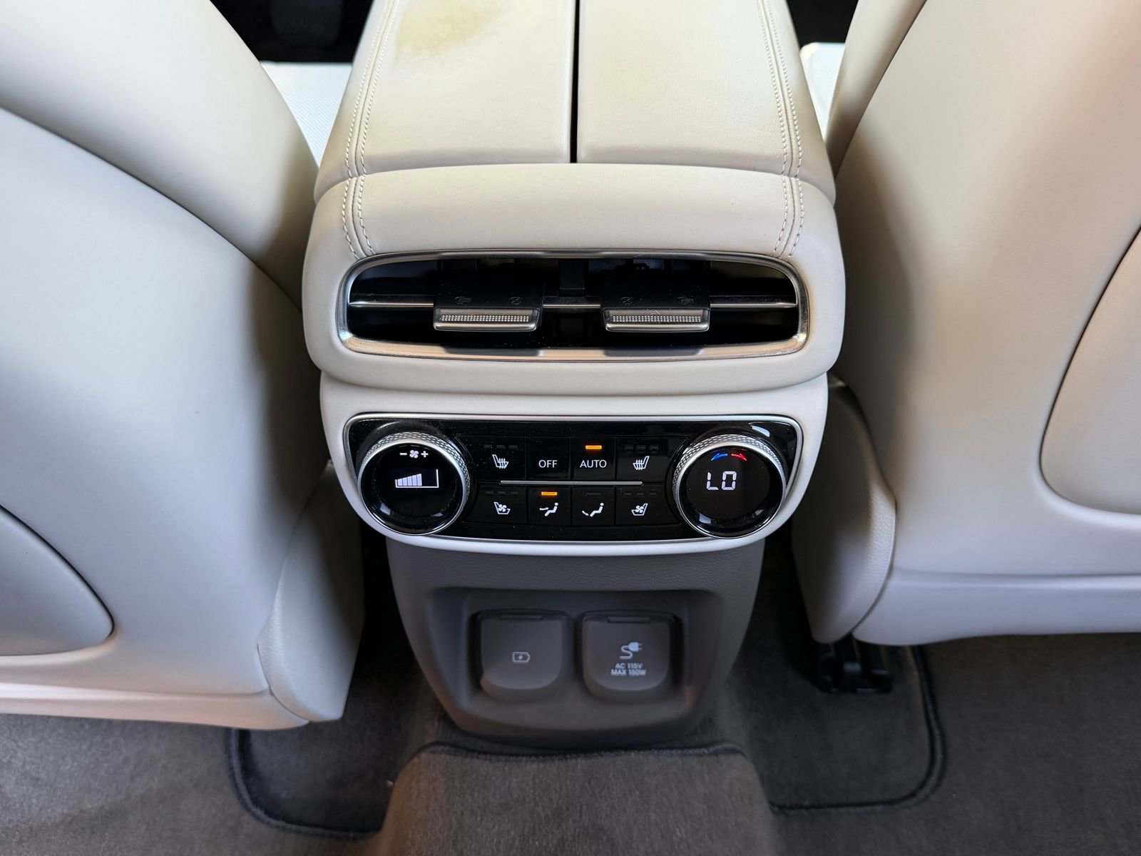 Used 2023 Genesis GV80 3.5T Prestige image 16