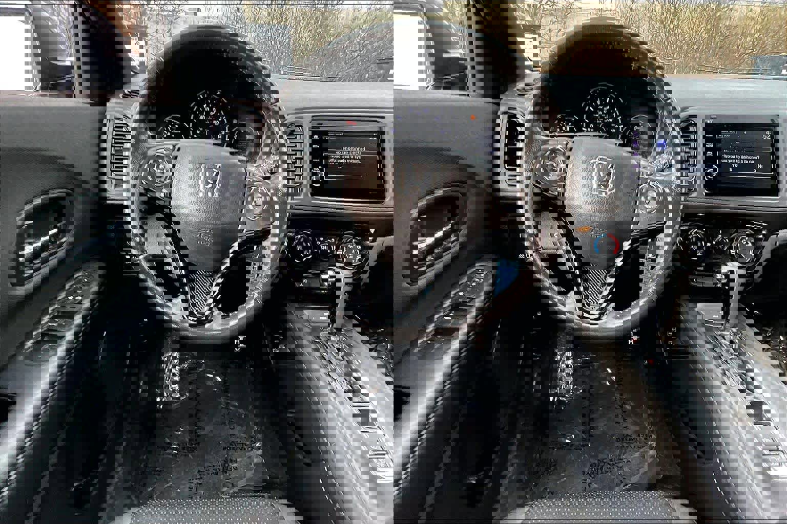 Used 2019 Honda HR-V Sport image 6