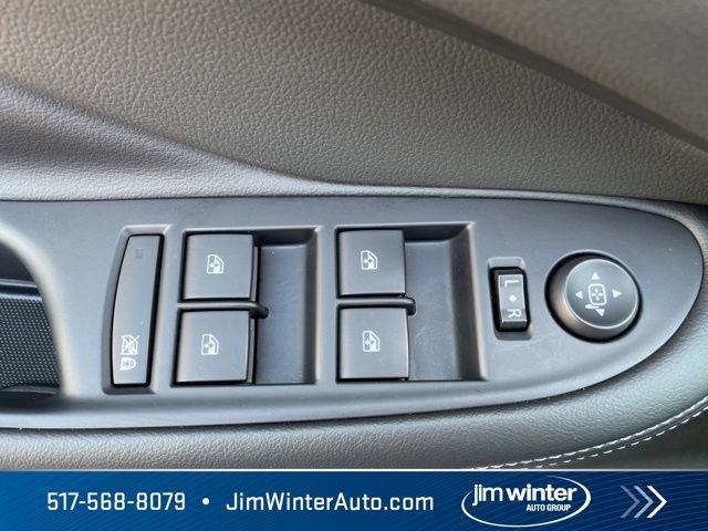Used 2019 Buick Envision Essence FWD image 24