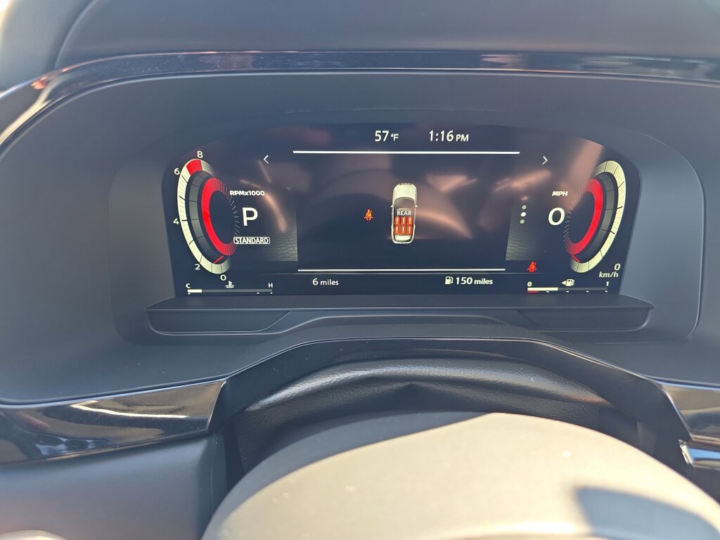 New 2025 Nissan Pathfinder Platinum image 9