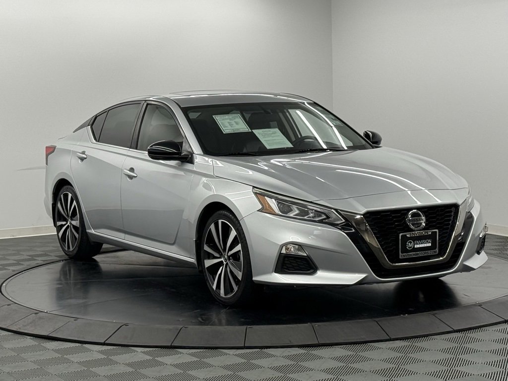 Used 2019 Nissan Altima 2.5 SR w/ SR Premium Package image 5