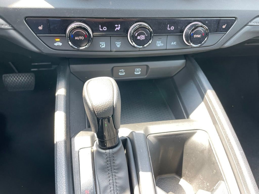 Certified 2025 Honda Accord SE image 18