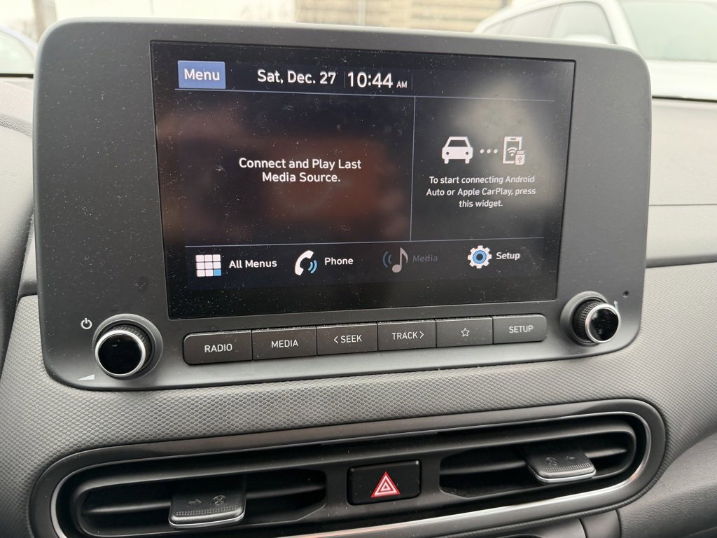 Used 2023 Hyundai Kona SE image 10