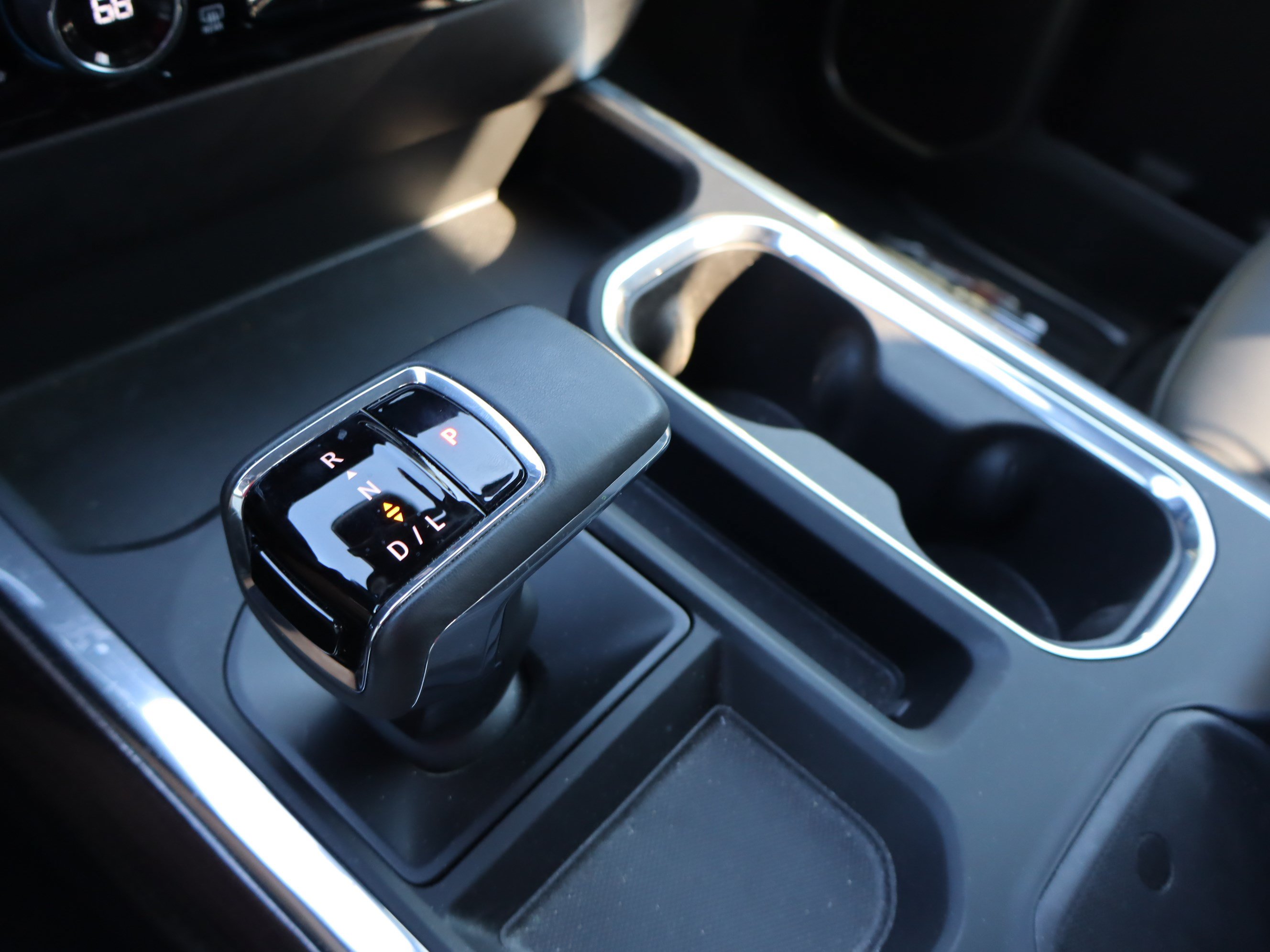 Used 2025 Chevrolet Silverado 1500 RST AWD/4WD image 28