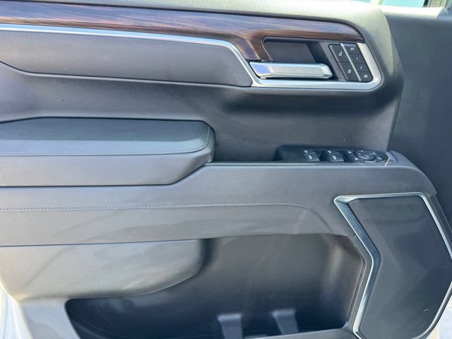 Certified 2025 GMC Sierra 1500 SLT RWD image 14