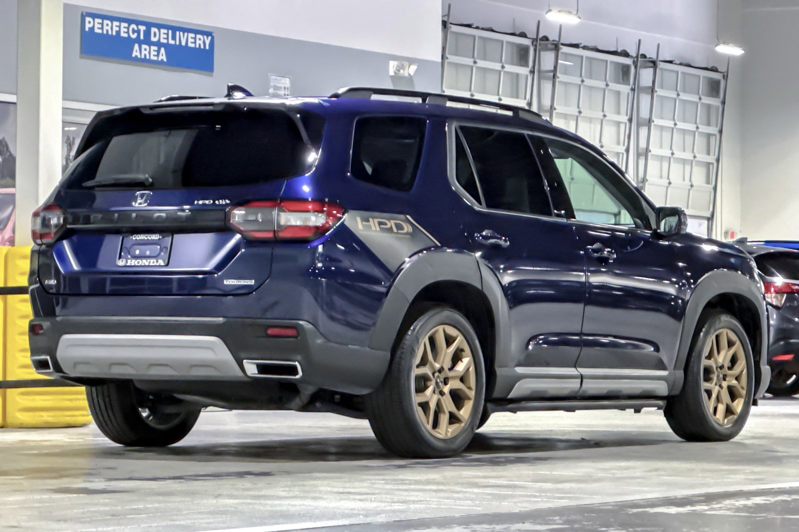 Certified 2024 Honda Pilot Touring image 8