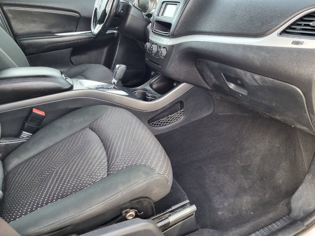 Used 2012 Dodge Journey Crew w/ Trailer Tow Prep Group image 19