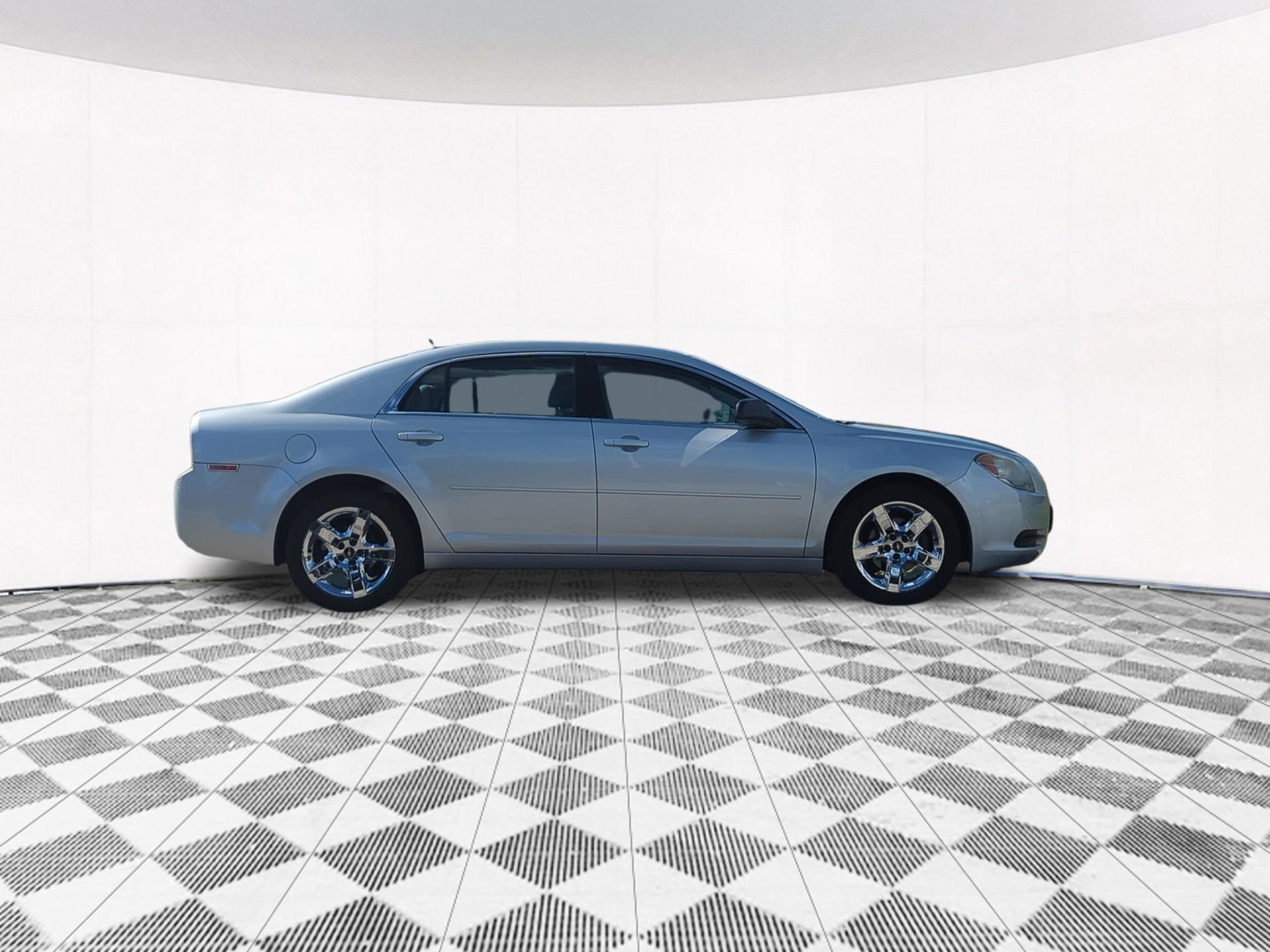 Used 2010 Chevrolet Malibu LS FWD image 10