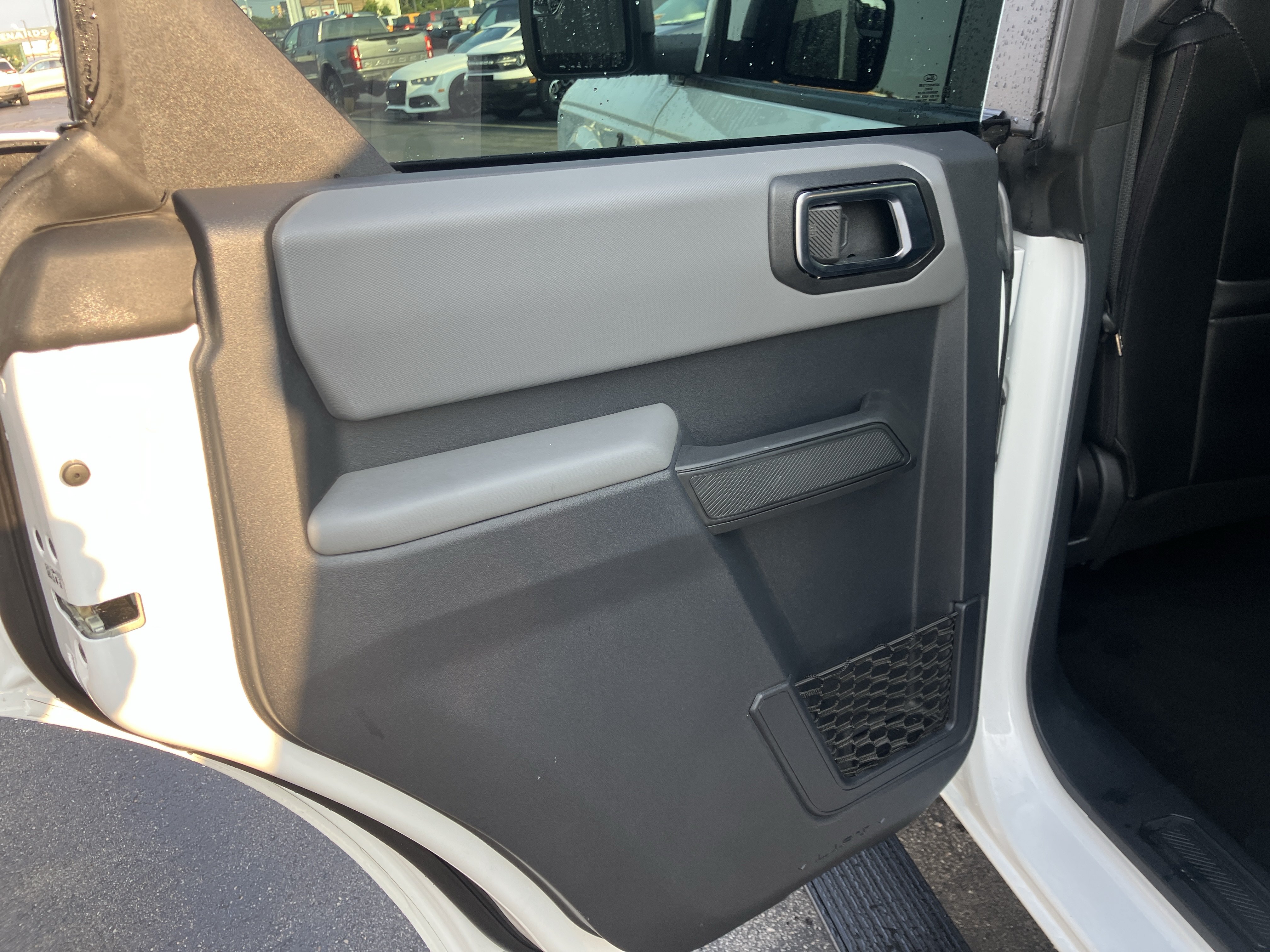 Used 2022 Ford Bronco 4-Door w/ Sasquatch Package AWD/4WD image 13