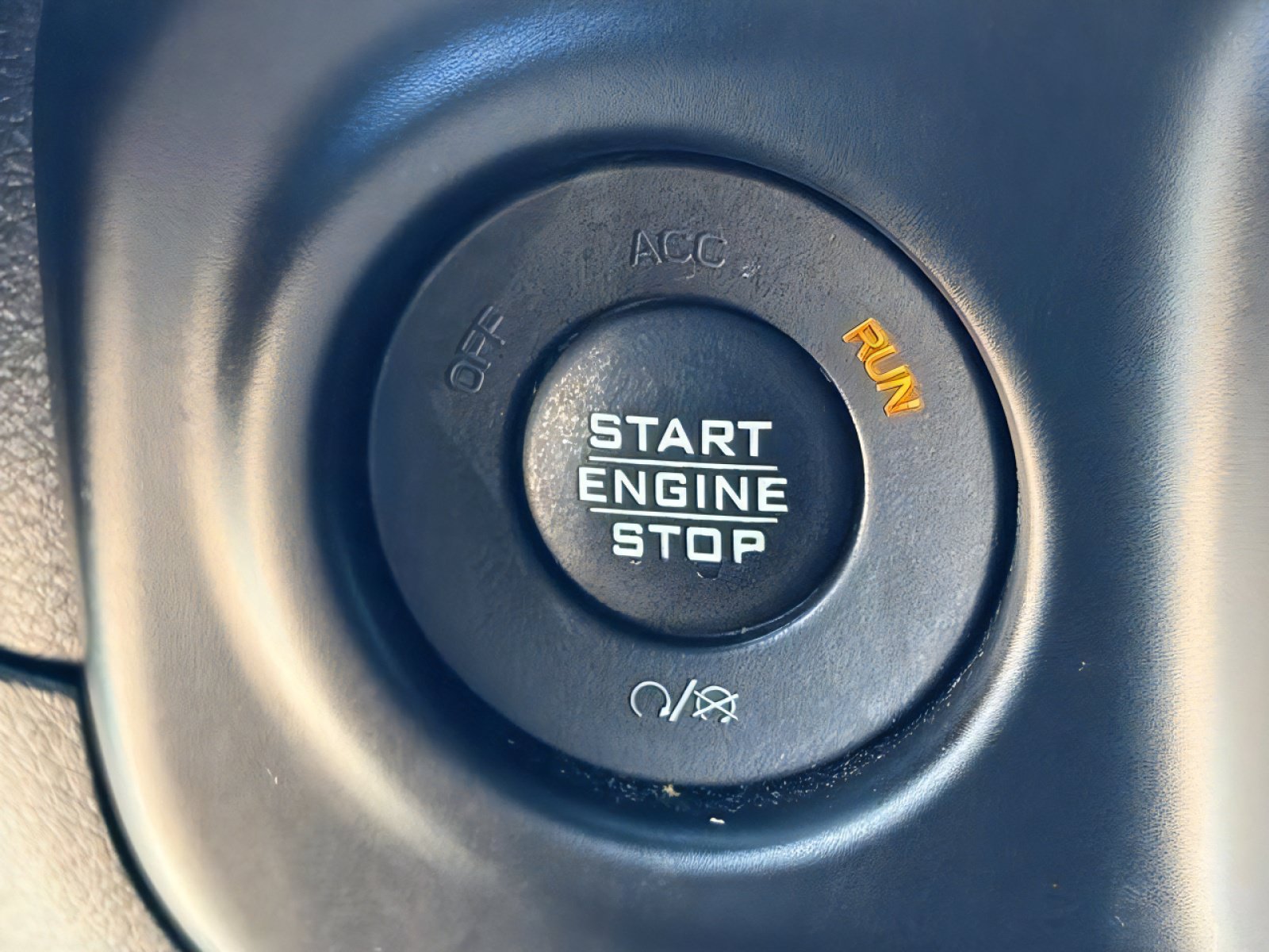 Used 2019 Jeep Wrangler Unlimited Rubicon AWD/4WD image 35