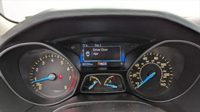 Used 2016 Ford Focus Titanium w/ Titanium Technology Package image 24