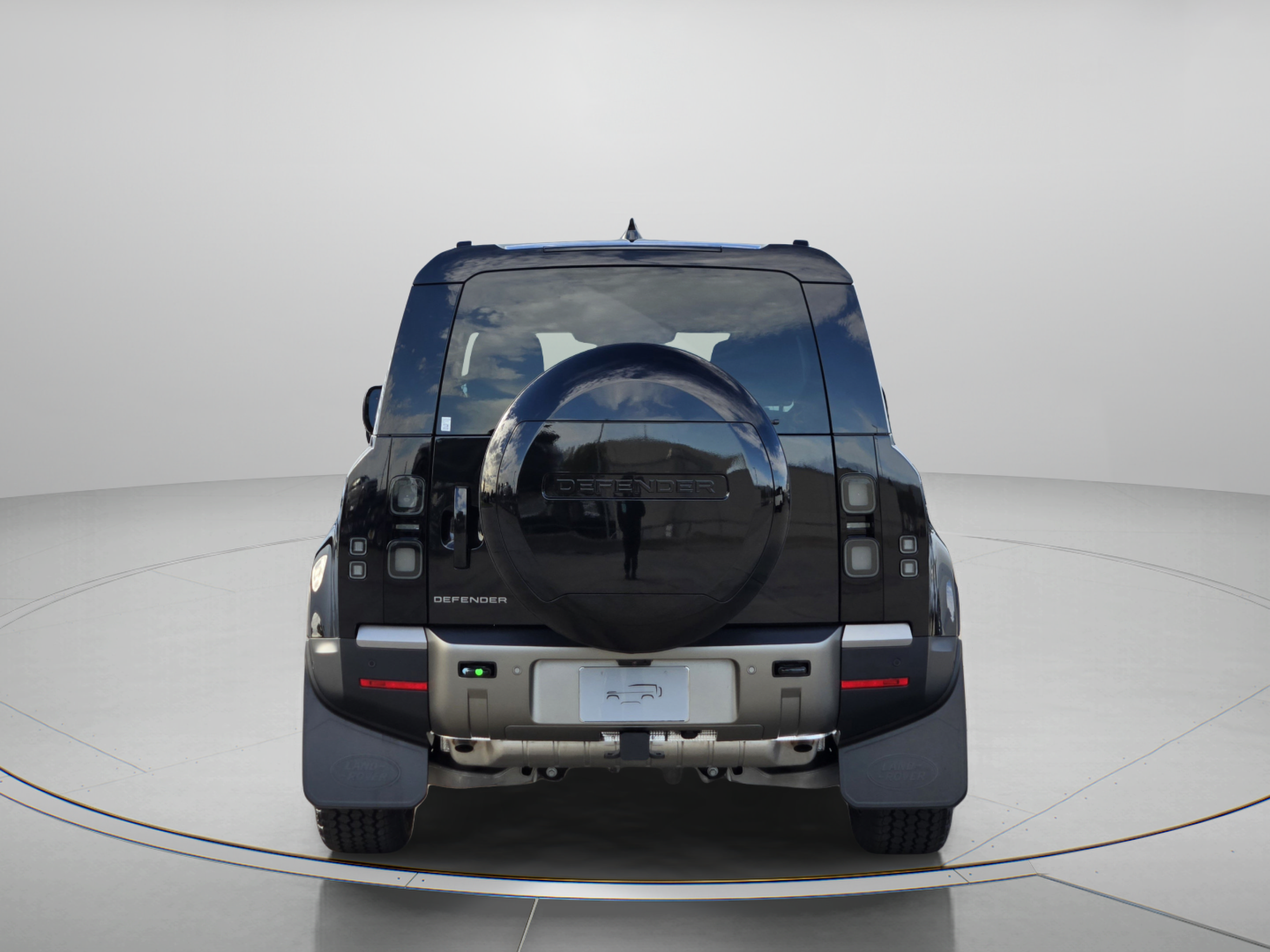 New 2026 Land Rover Defender 110 S AWD/4WD image 4