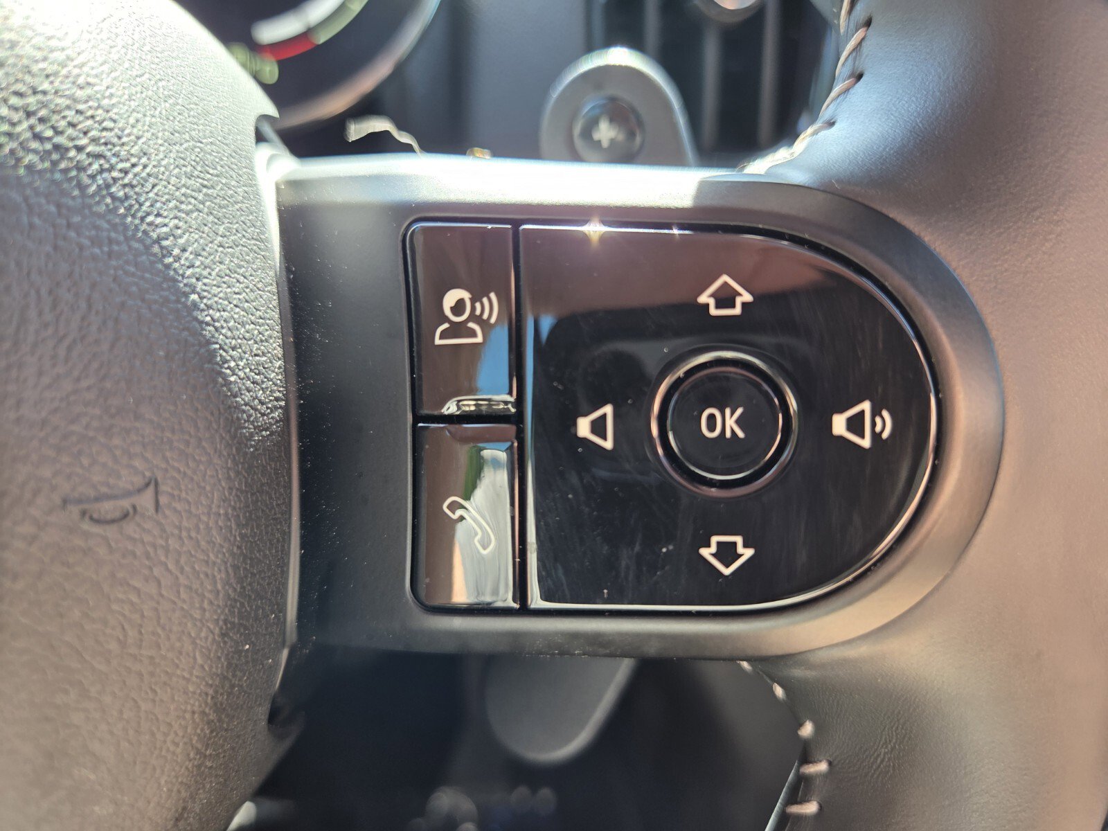 Certified 2024 MINI Cooper Countryman S FWD image 29