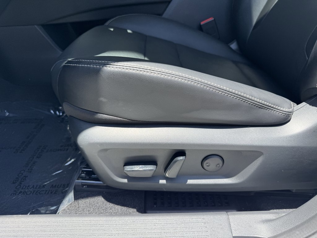 Used 2023 Nissan Rogue SL w/ SL Premium Package image 30