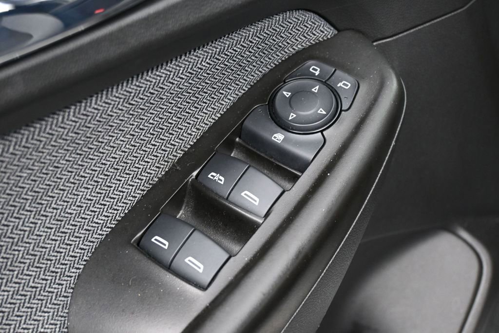 Used 2023 Chevrolet TrailBlazer LS AWD/4WD image 13