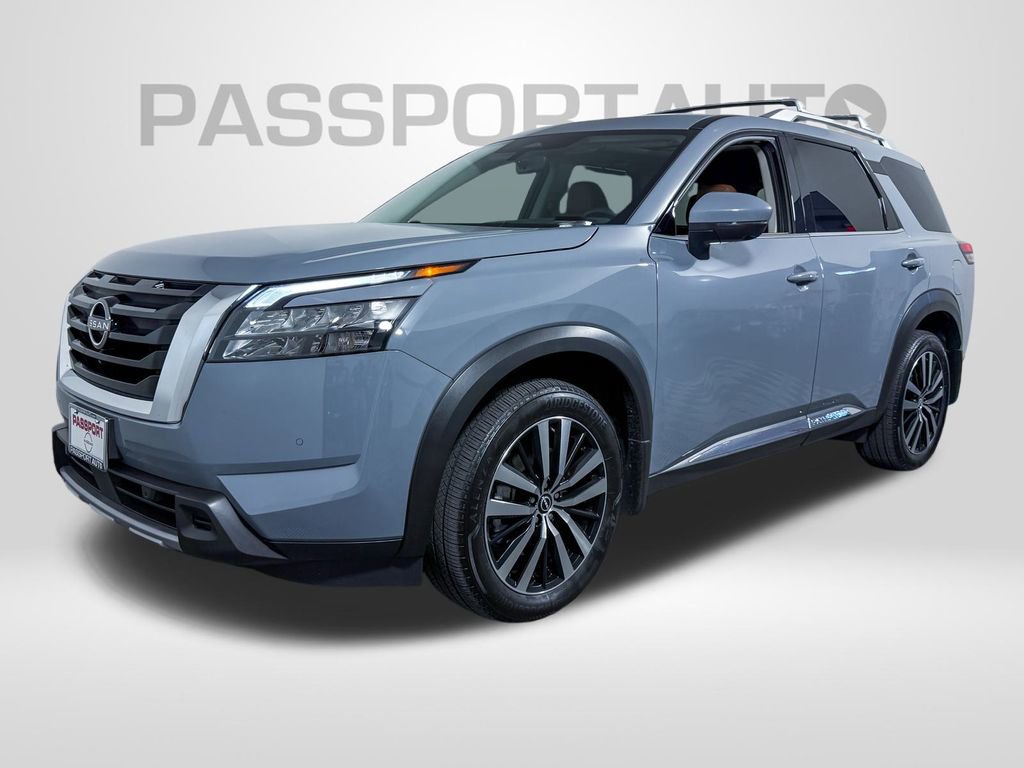 Certified 2025 Nissan Pathfinder Platinum