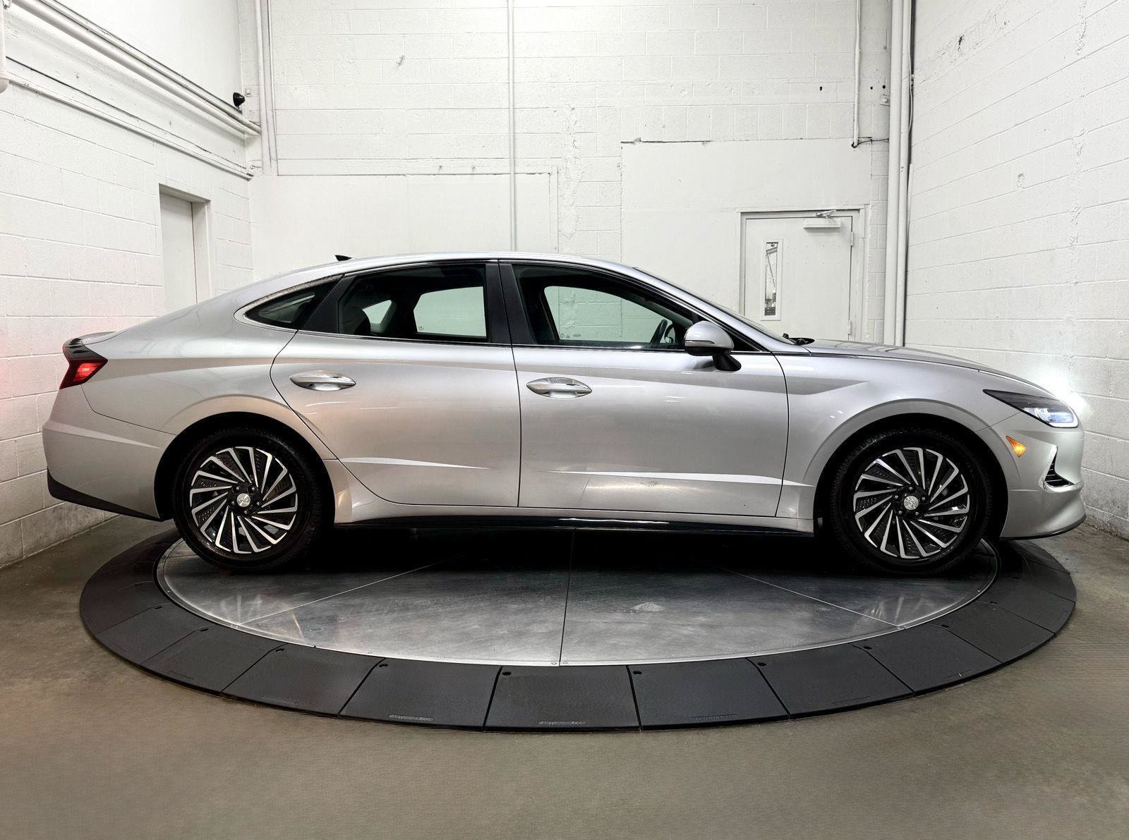 Used 2020 Hyundai Sonata SEL w/ Cargo Package FWD image 10