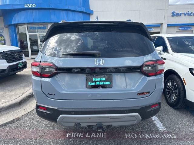 Used 2024 Honda Pilot TrailSport image 6