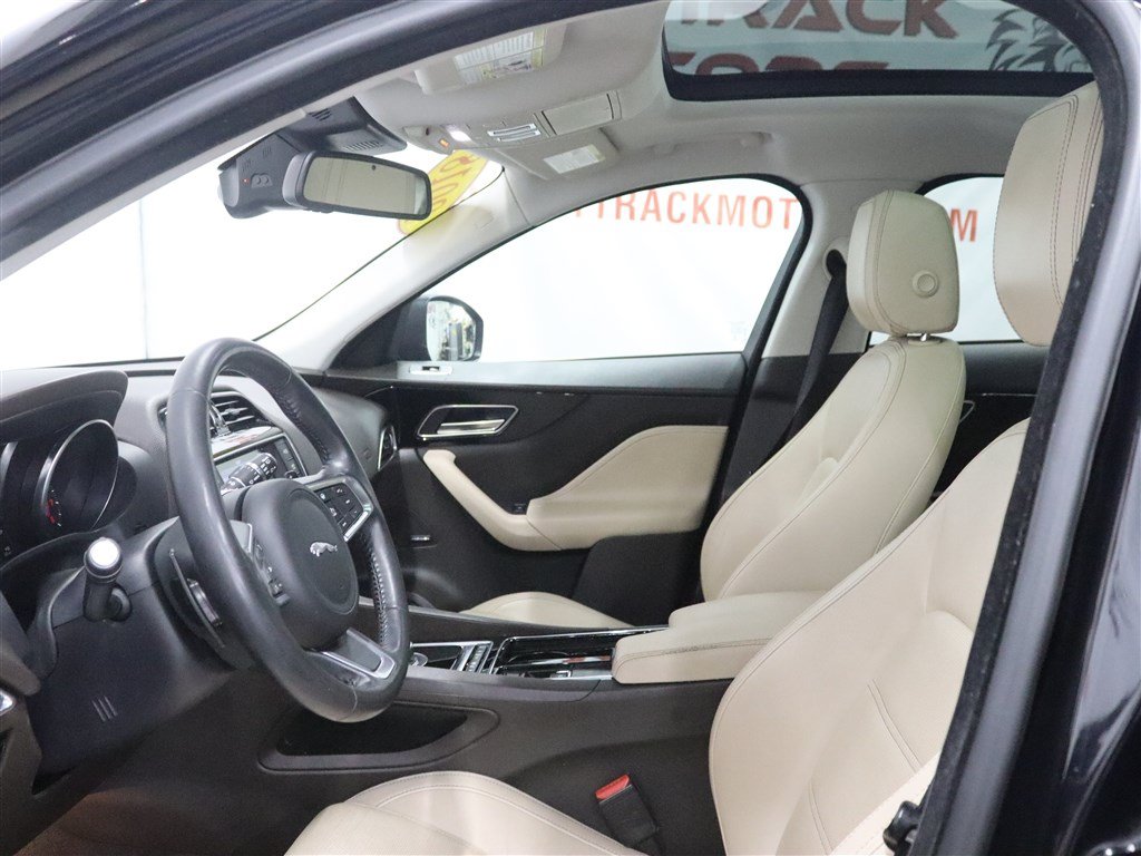 Used 2018 Jaguar F-PACE Prestige AWD/4WD image 15