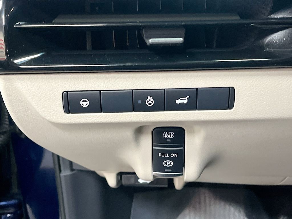 Used 2025 Nissan Murano SL image 10