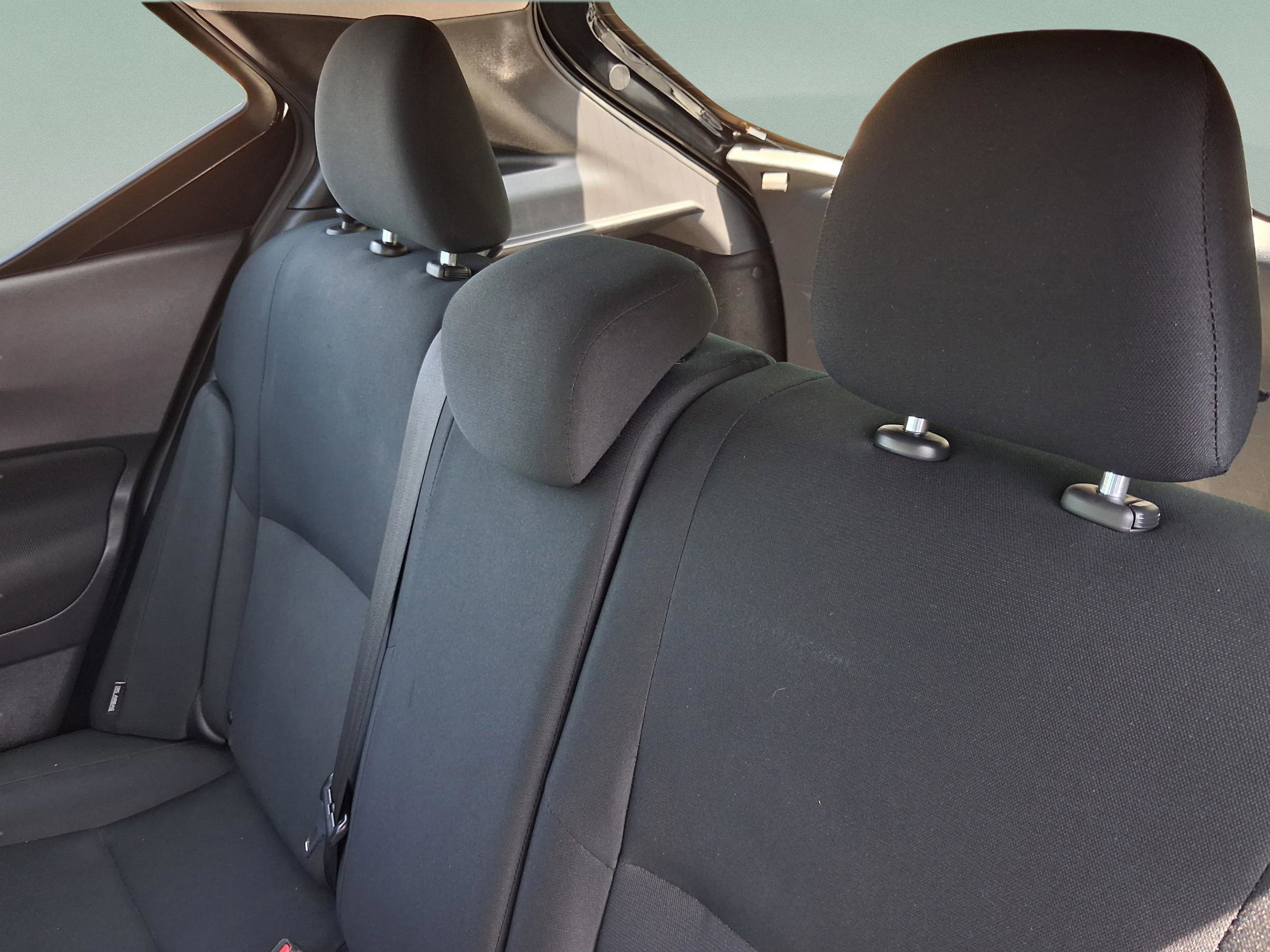 Used 2024 Nissan Kicks S image 25