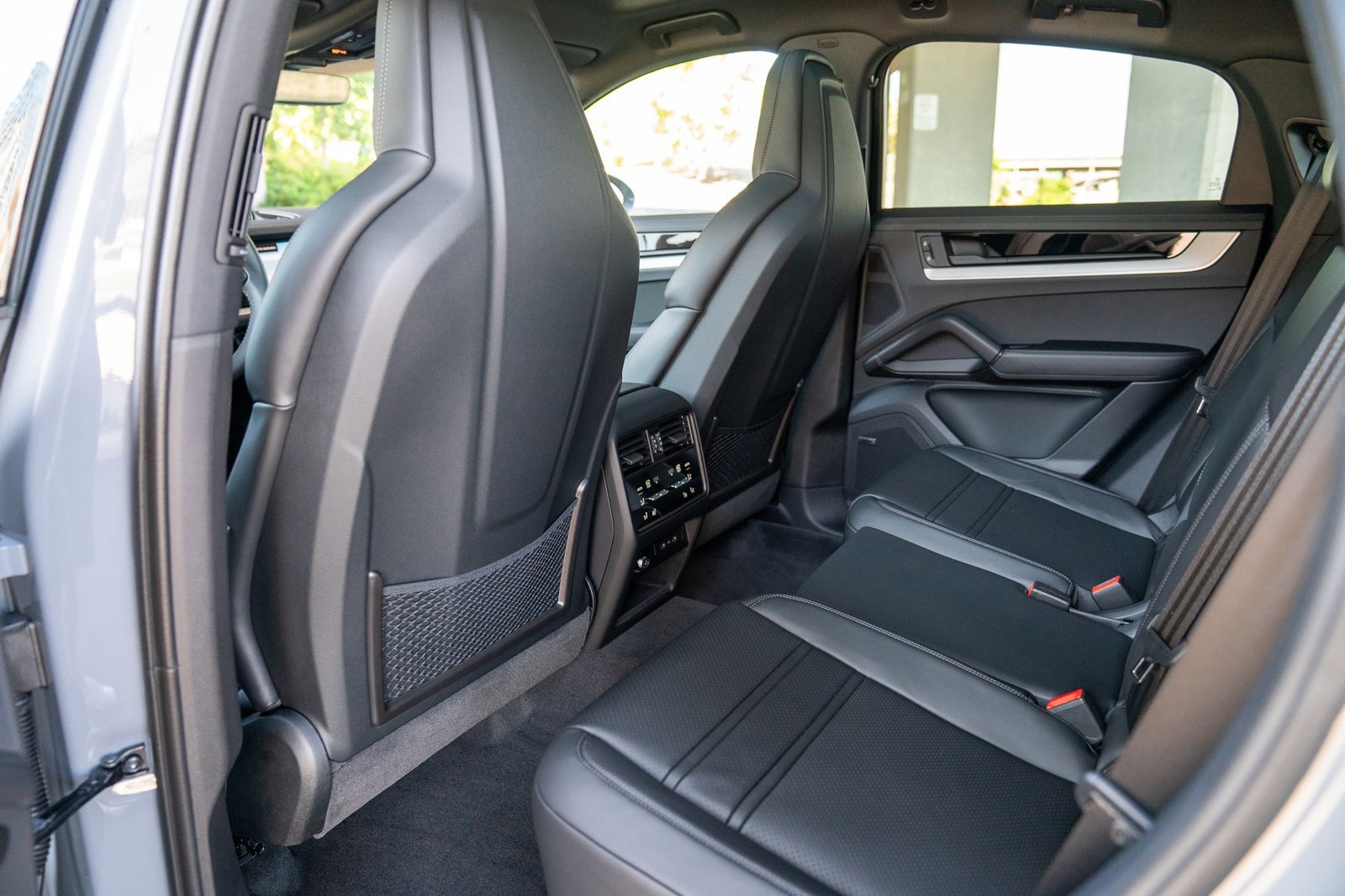 New 2026 Porsche Cayenne S image 23