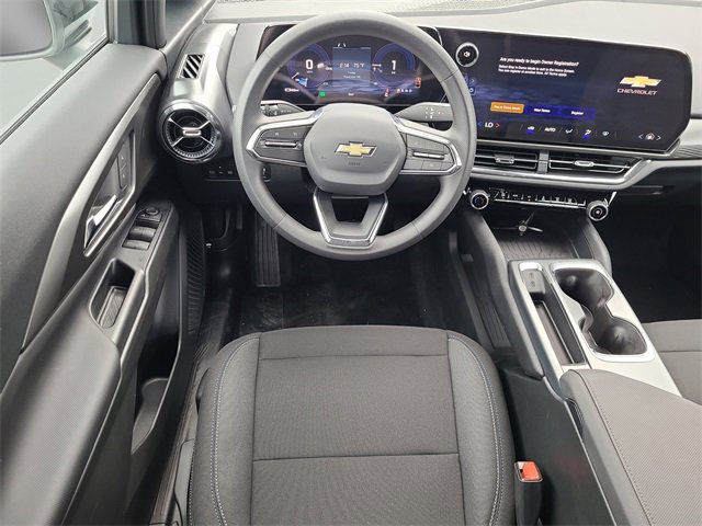 New 2026 Chevrolet Equinox EV LT w/ LPO, Blackout Package image 16