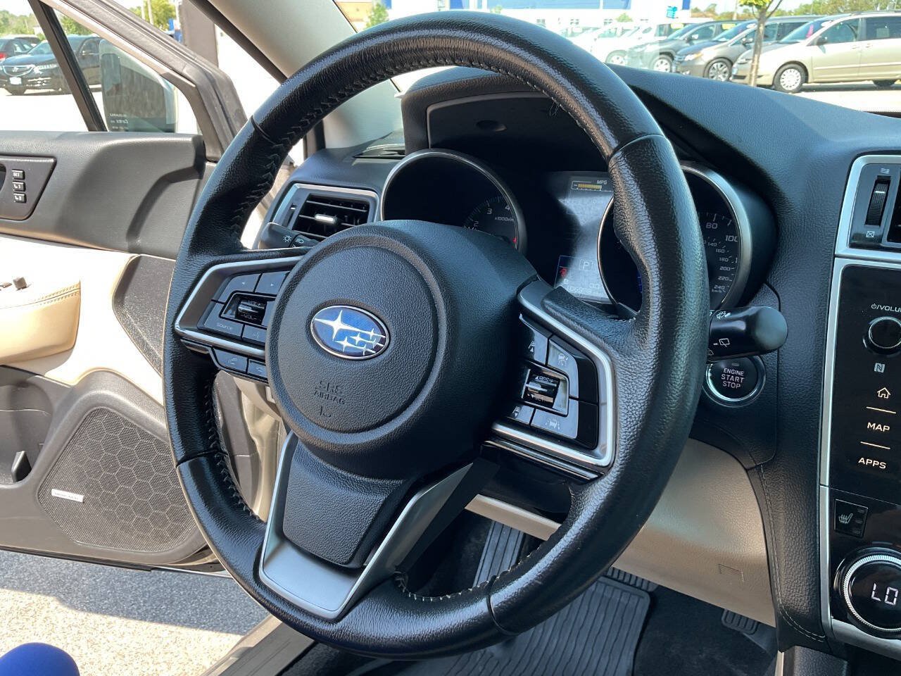 Used 2018 Subaru Outback 2.5i Limited AWD/4WD image 18