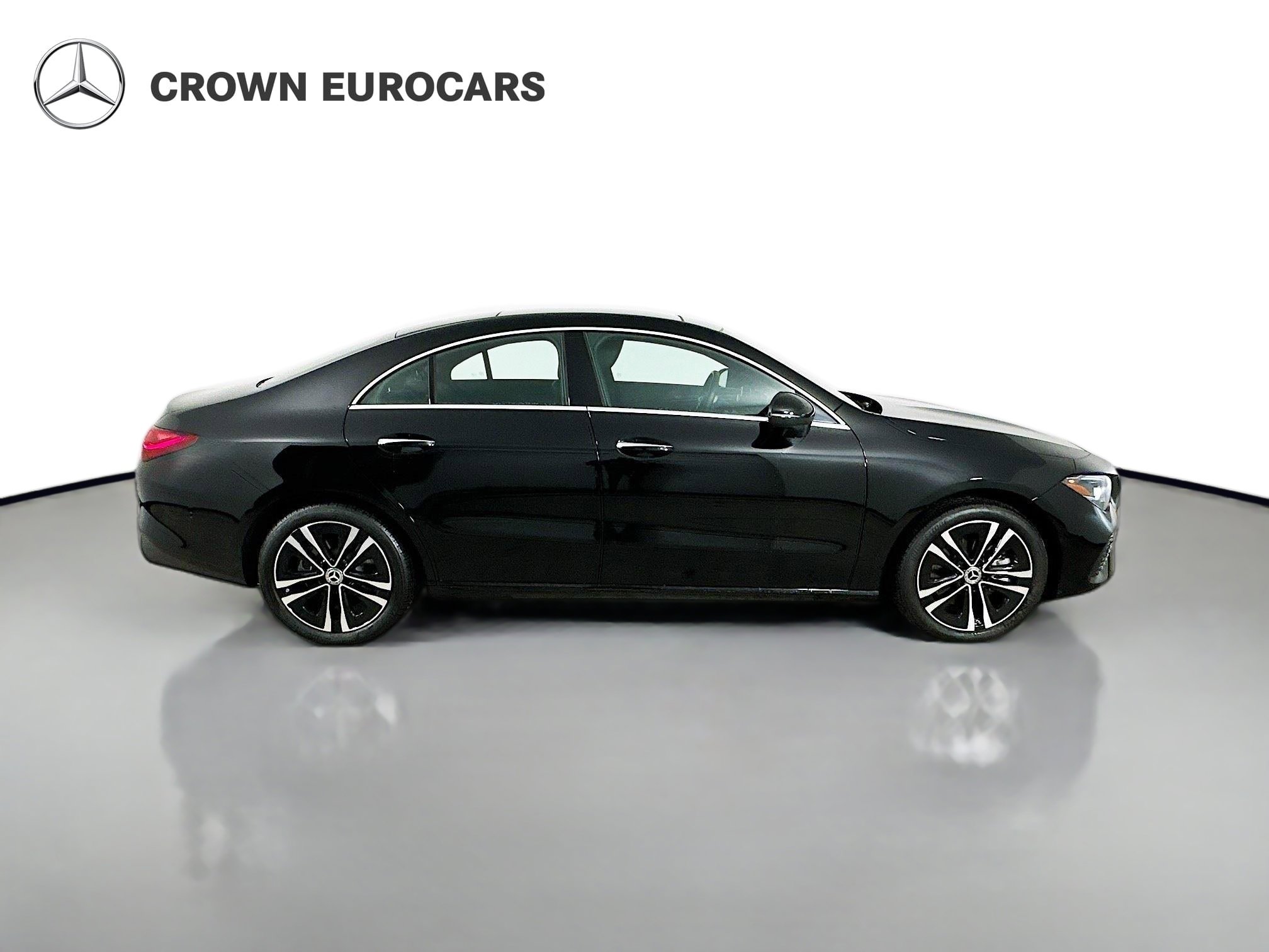 Certified 2025 Mercedes-Benz CLA 250 4MATIC image 4