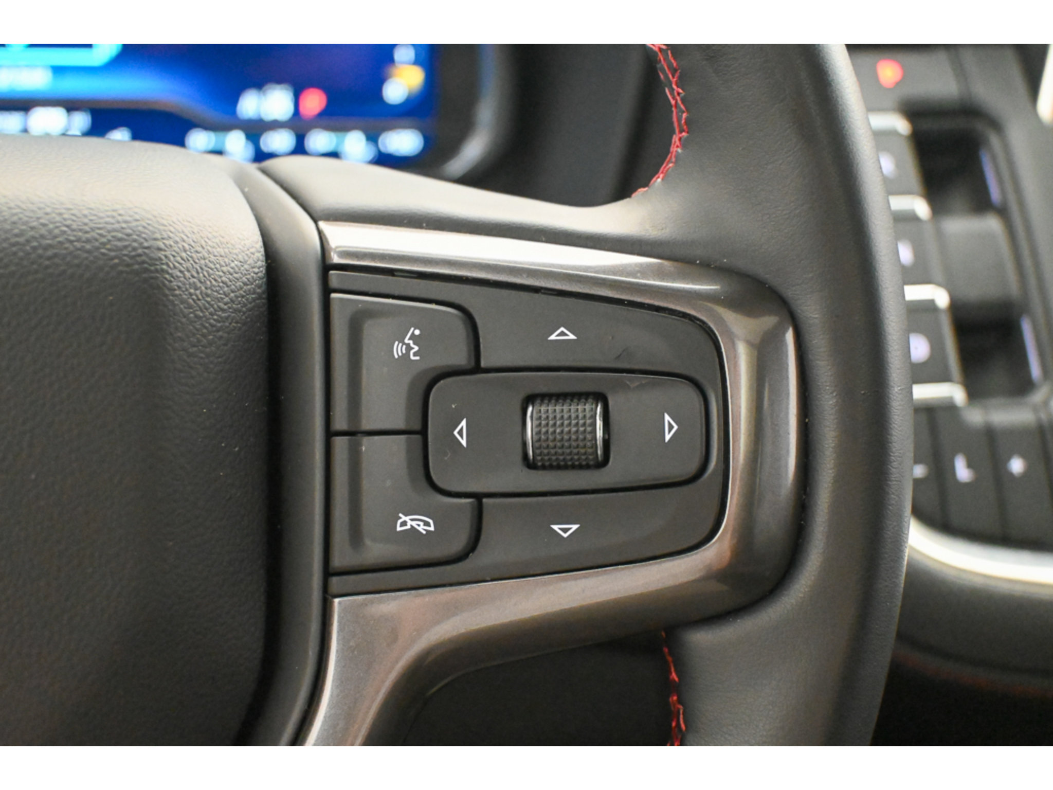Used 2024 Chevrolet Tahoe RST w/ Luxury Package AWD/4WD image 41