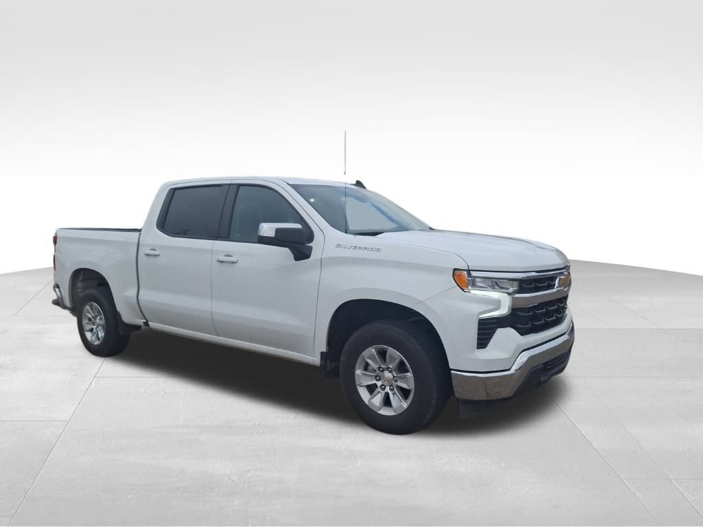 Used 2025 Chevrolet Silverado 1500 LT image 7
