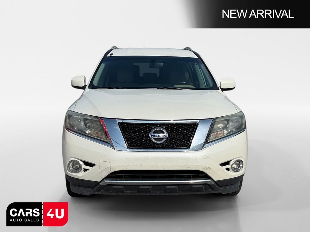 Used 2016 Nissan Pathfinder SV w/ Trailer Tow Package FWD image 2