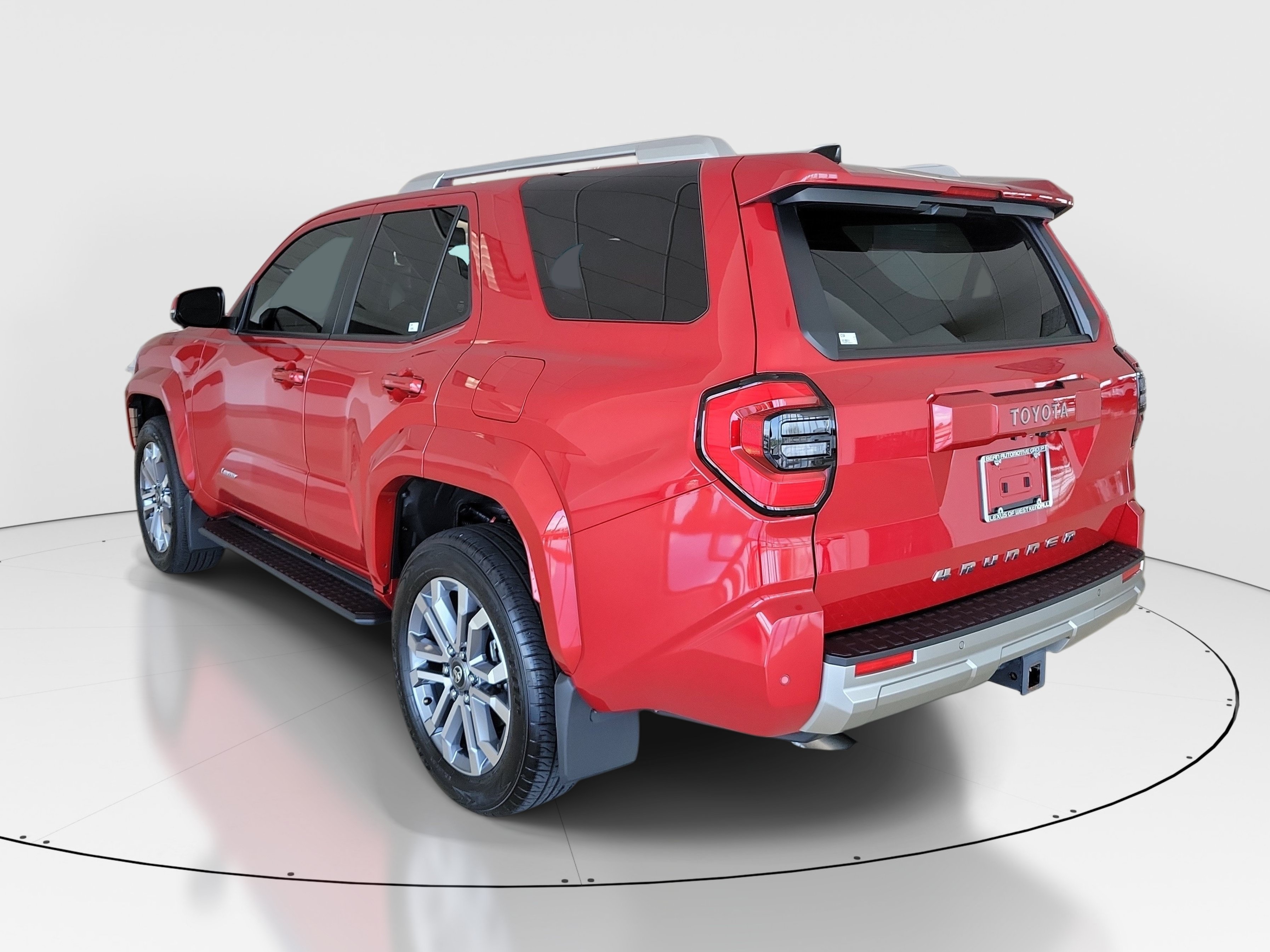 Used 2025 Toyota 4Runner Limited AWD/4WD image 6