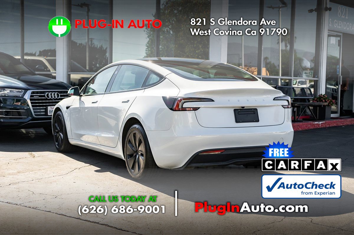 Used 2024 Tesla Model 3 Standard Range image 2