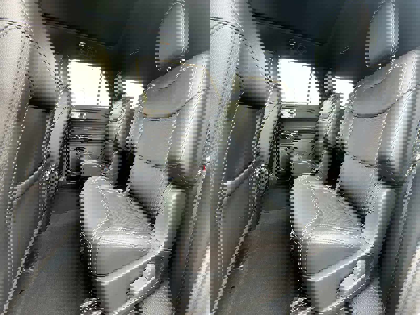 Used 2024 Ford Explorer ST w/ Equipment Group 401A image 19