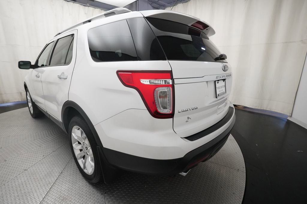 Used 2014 Ford Explorer Limited w/ Equipment Group 301A AWD/4WD image 36